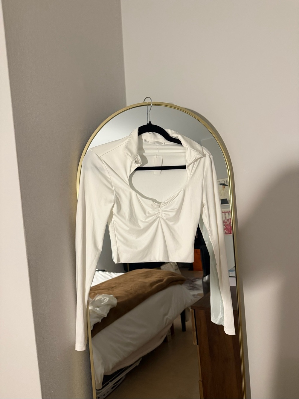 Cropped White Long-Sleeve Ruched Front Top